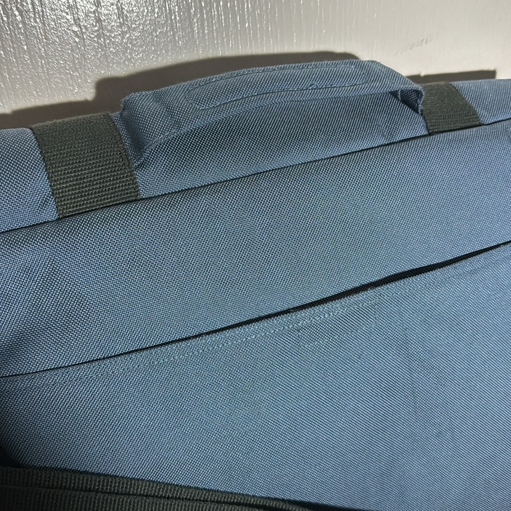 Patagonia Daily Grind Laptop Messenger Bag work school - Picture 11 of 16